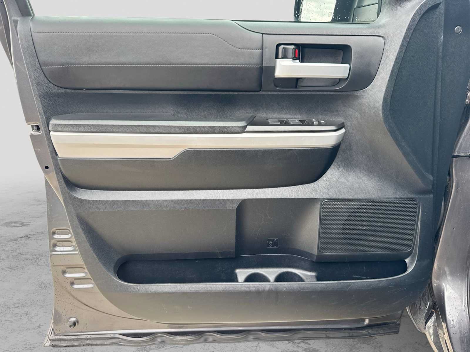 Used 2019 Toyota Tundra Limited AWD/4WD image 31