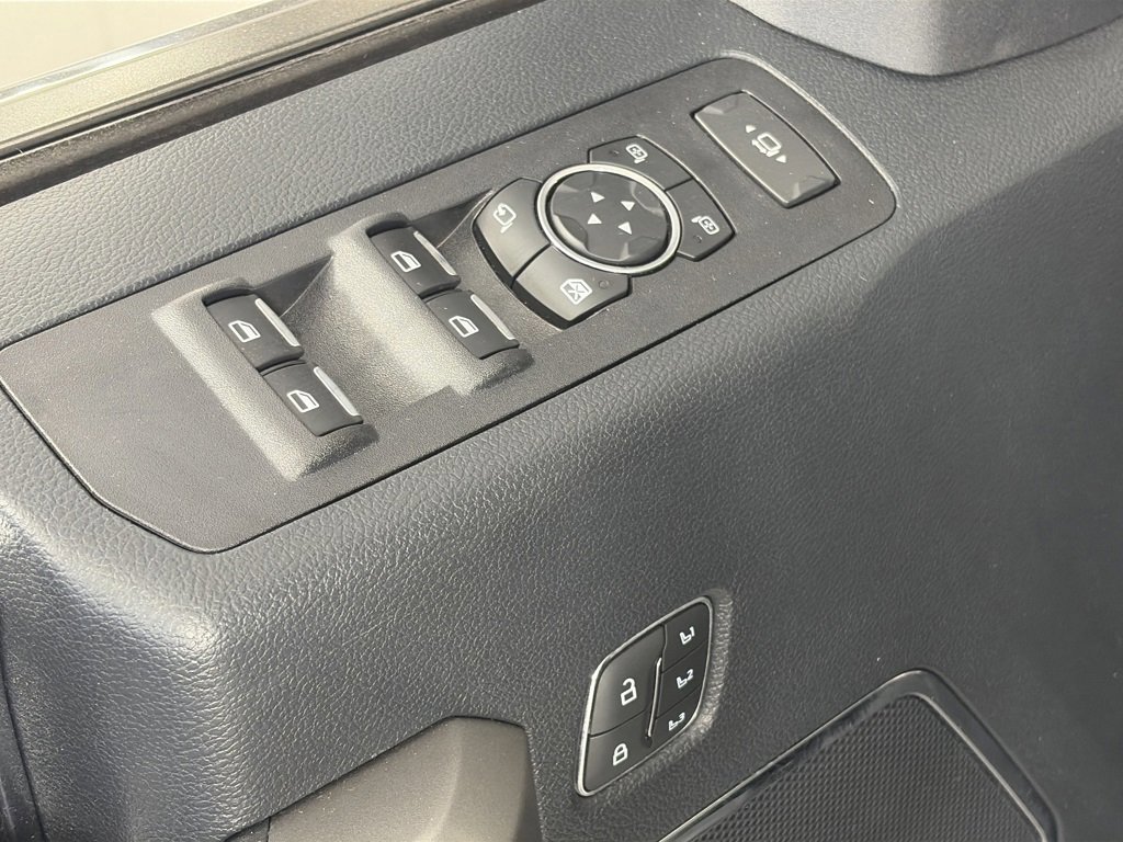 Certified 2022 Ford F350 Platinum w/ FX4 Off-Road Package image 26