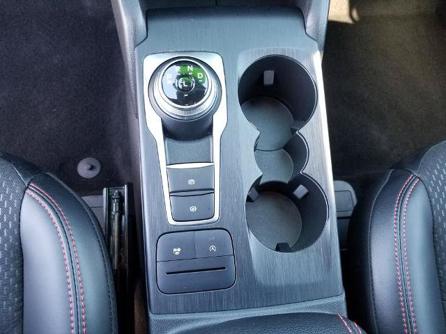 Certified 2025 Ford Escape ST-Line AWD/4WD image 19