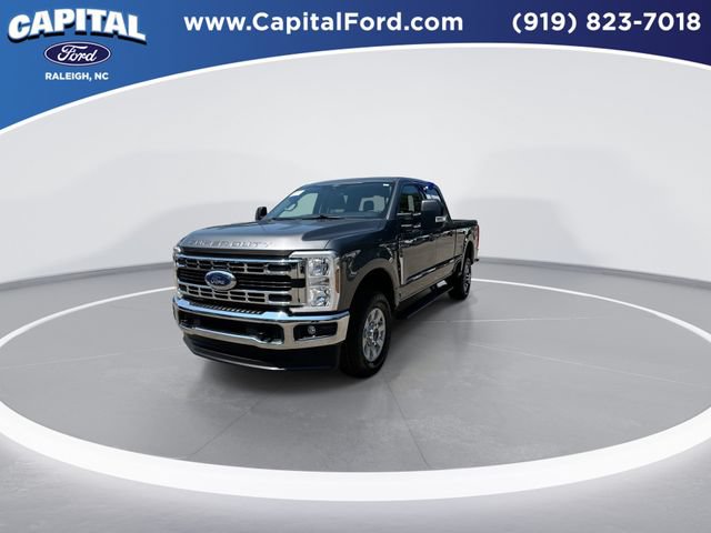 Certified 2024 Ford F250 XLT w/ FX4 Off-Road Package AWD/4WD image 4