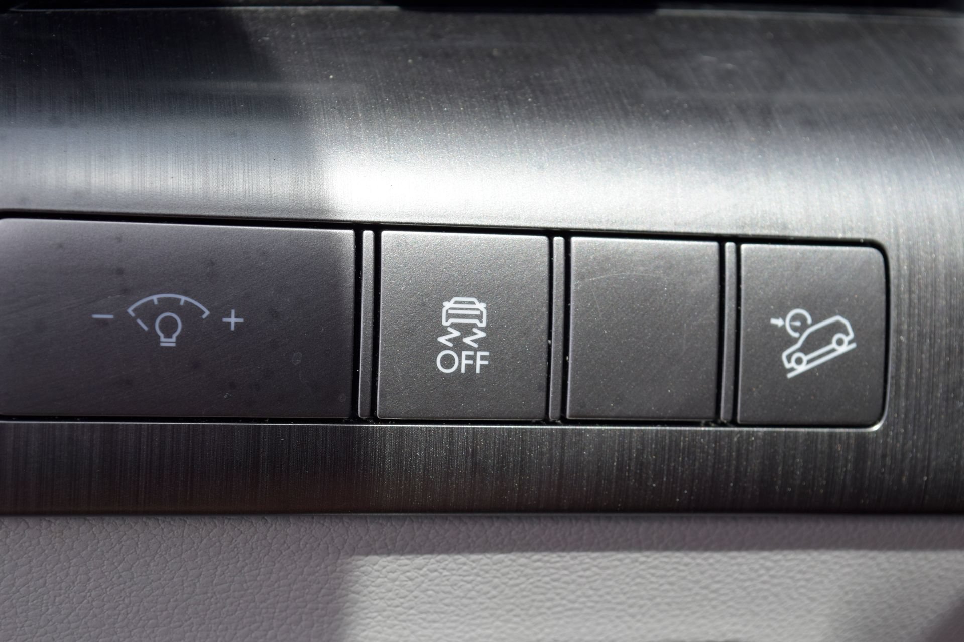 Used 2025 Hyundai Kona SEL FWD image 12