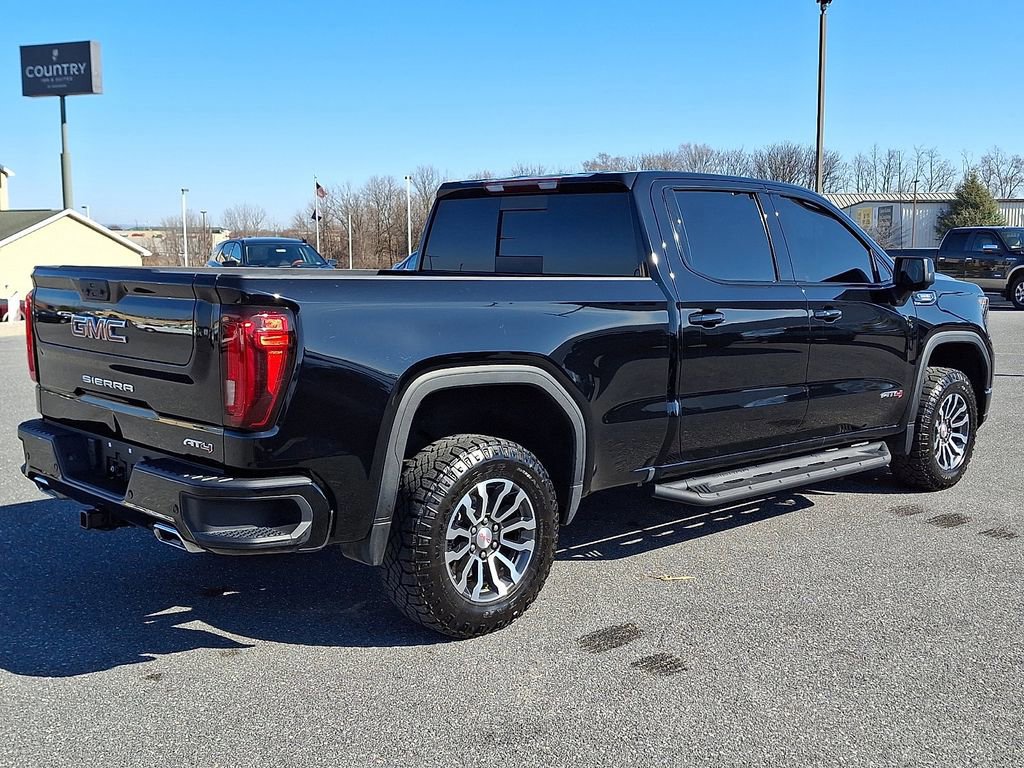 Used 2023 GMC Sierra 1500 AT4 w/ AT4 Premium Package image 4