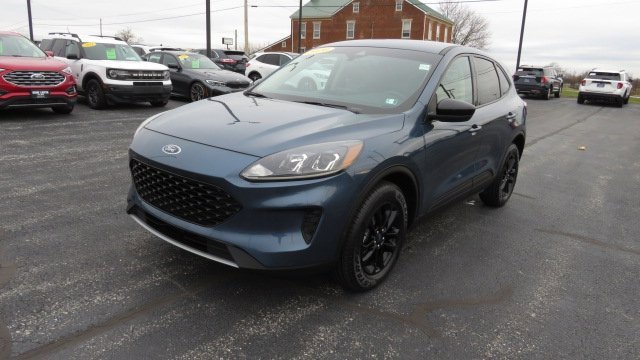 Certified 2020 Ford Escape SE Sport image 3