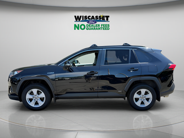 Used 2021 Toyota RAV4 XLE w/ Convenience Package AWD/4WD image 2