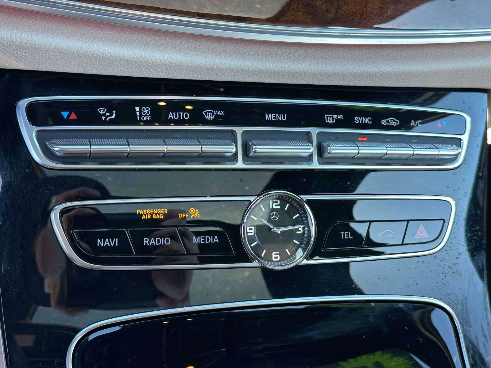 Used 2017 Mercedes-Benz E 300 E 300 image 29