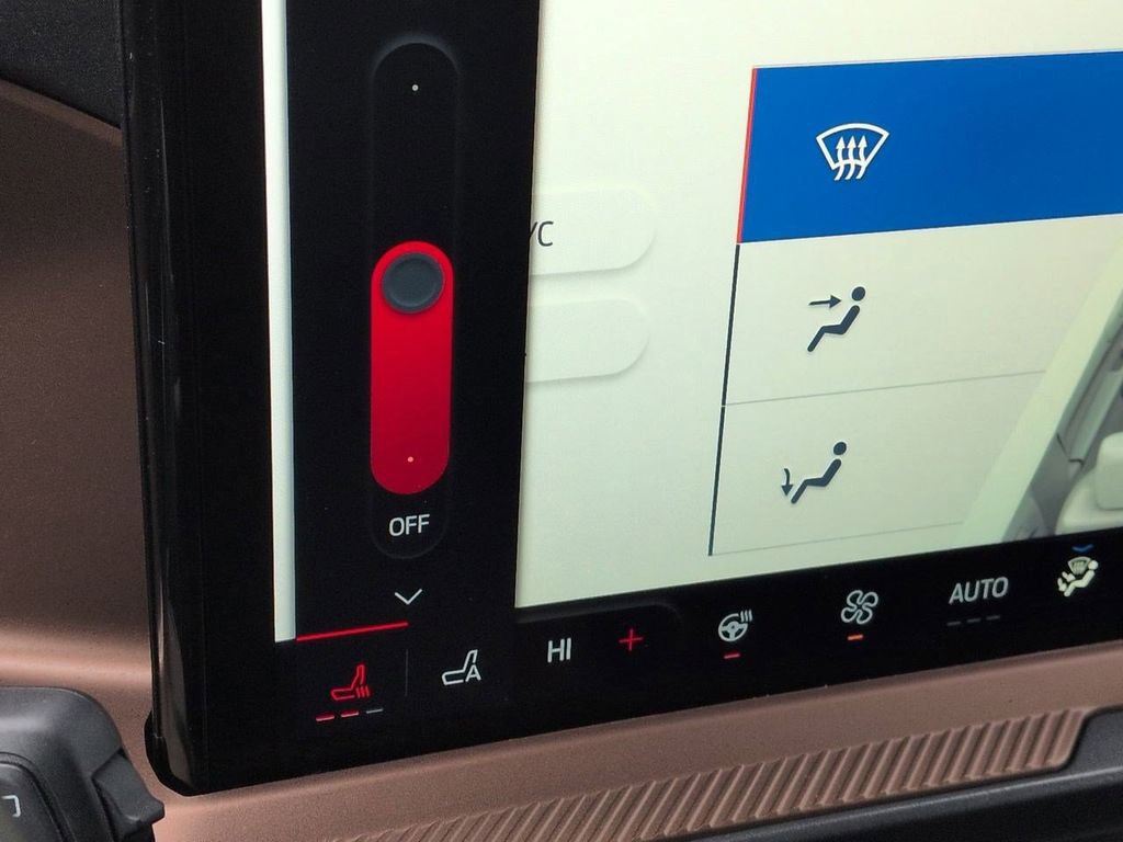 Certified 2025 Ford Bronco Sport Outer Banks w/ Outer Banks Tech Package+ image 22