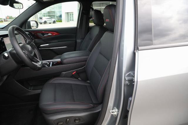 Used 2025 Chevrolet Traverse Z71 AWD/4WD image 20