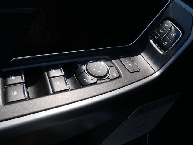 Certified 2025 Ford F250 Lariat AWD/4WD image 10