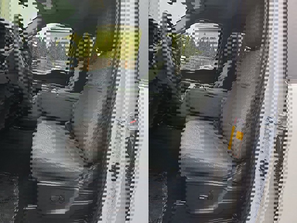 Certified 2024 Ford F350 XLT w/ FX4 Off-Road Package image 19