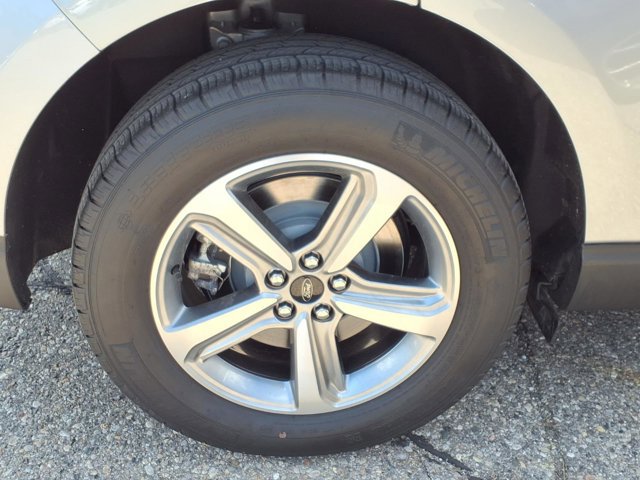 Certified 2024 Ford Edge SEL w/ Convenience Package AWD/4WD image 30