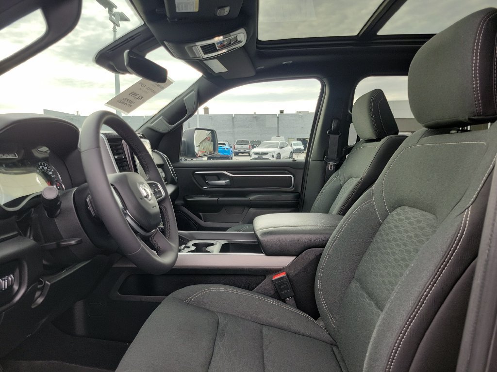 Used 2025 RAM 1500 Big Horn AWD/4WD image 20