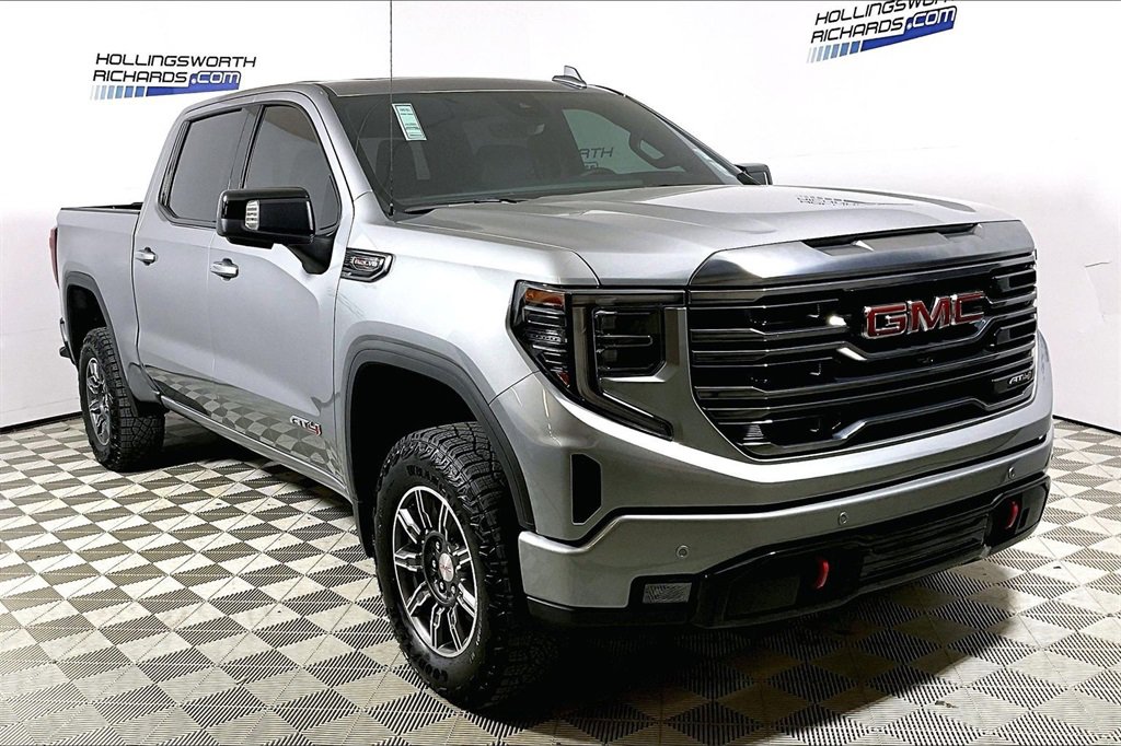 Used 2024 GMC Sierra 1500 AT4 w/ Technology Package image 3