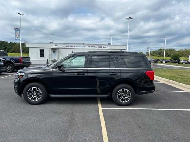 Certified 2024 Ford Expedition XLT AWD/4WD image 2