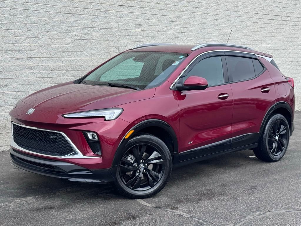 Used 2025 Buick Encore GX Sport Touring image 8