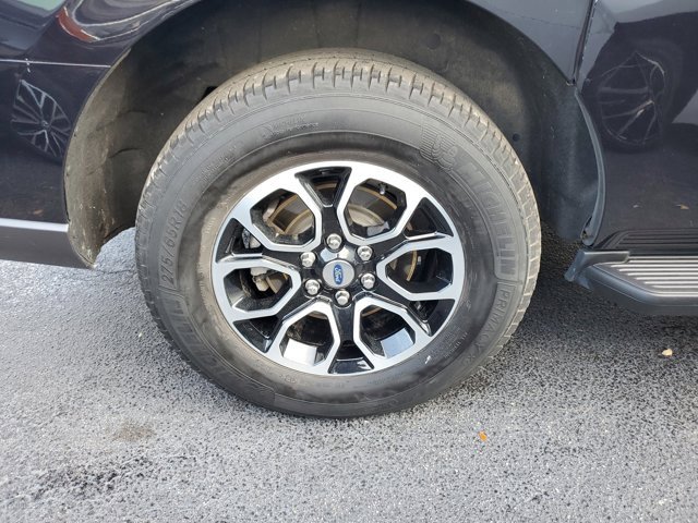 Certified 2024 Ford Expedition Max XLT image 6