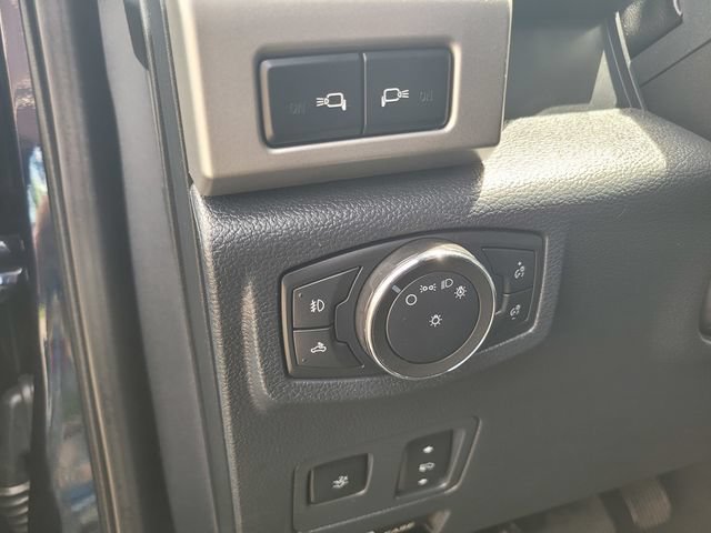 Certified 2022 Ford F250 Lariat w/ Black Appearance Package AWD/4WD image 17