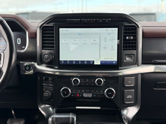 Certified 2022 Ford F150 Lariat w/ Equipment Group 502A High image 28