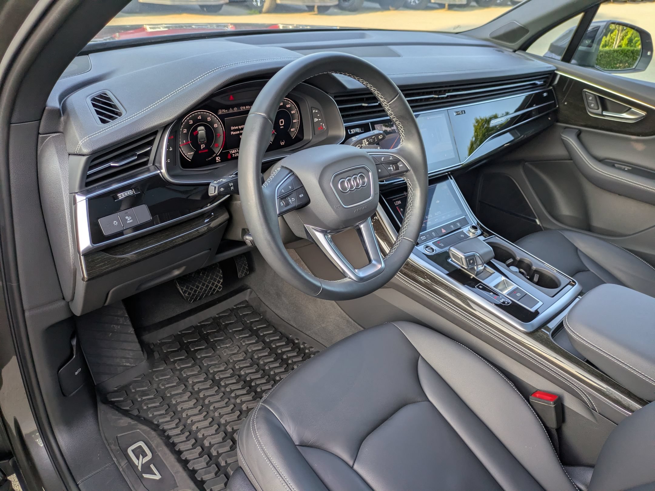 Used 2025 Audi Q7 2.0T Premium Plus AWD/4WD image 14