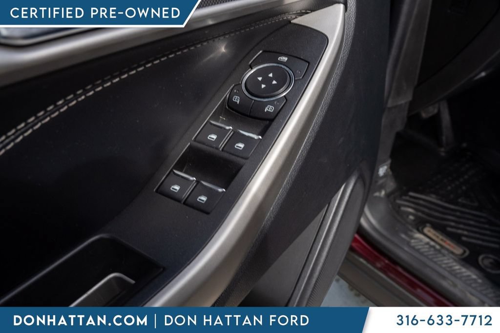 Certified 2022 Ford Explorer XLT w/ Class IV Trailer Tow Package AWD/4WD image 16