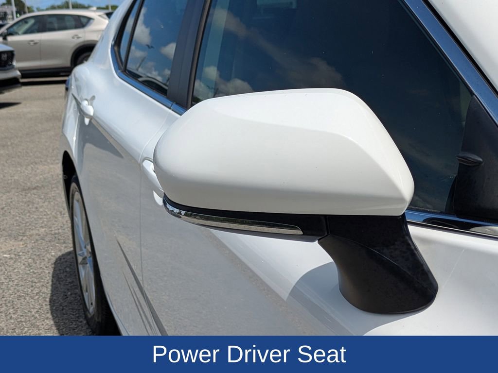 Used 2024 Toyota Camry LE w/ Convenience Package FWD image 12