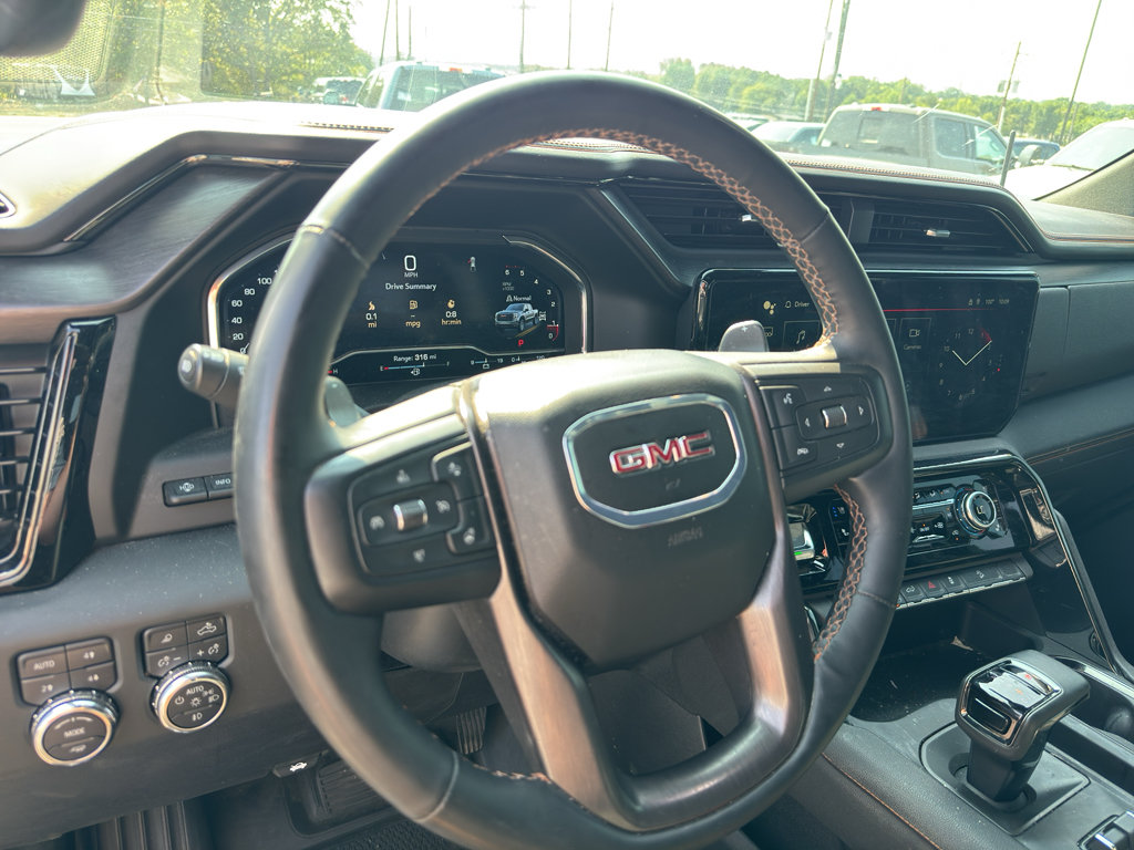Used 2024 GMC Sierra 1500 AT4 w/ Technology Package AWD/4WD image 15