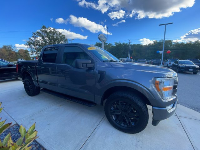 Certified 2021 Ford F150 XL w/ STX Appearance Package AWD/4WD image 8