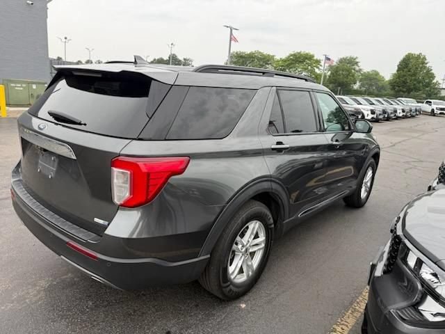 Certified 2020 Ford Explorer XLT w/ Equipment Group 202A AWD/4WD image 6