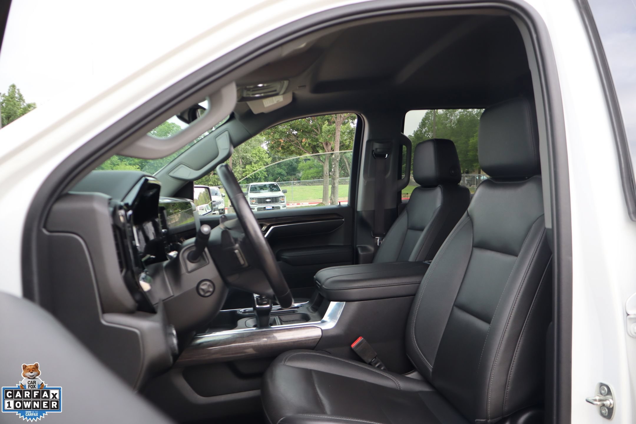 Used 2023 Chevrolet Silverado 1500 LTZ AWD/4WD image 11