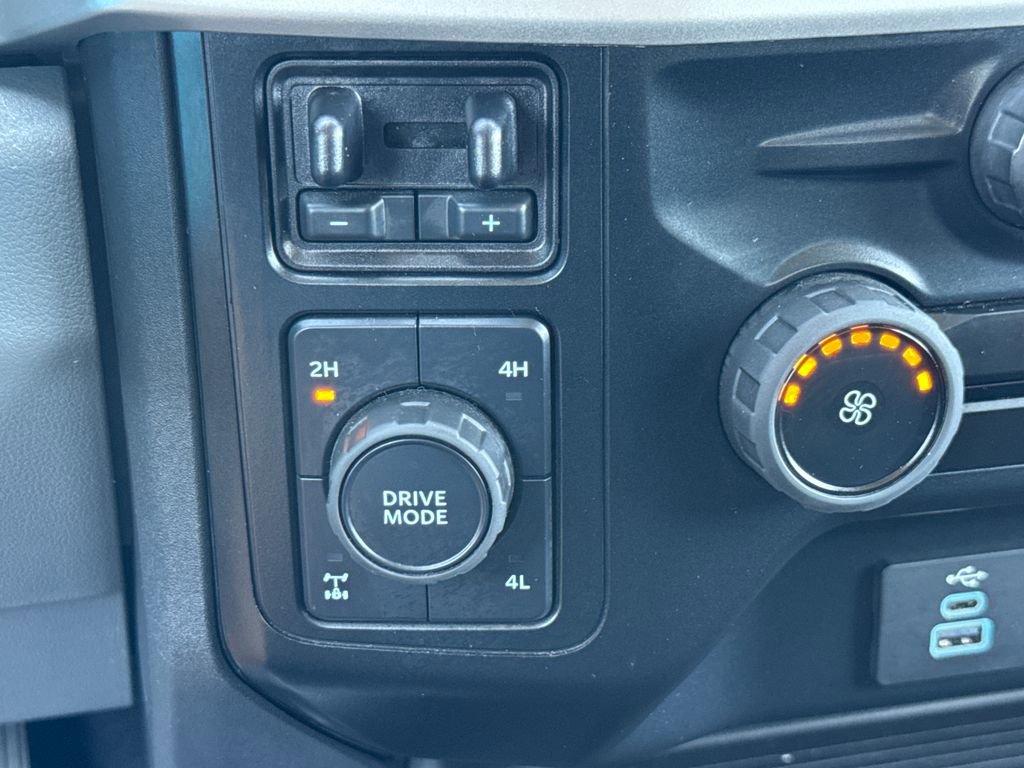Certified 2024 Ford F250 XL w/ STX Appearance Package AWD/4WD image 22