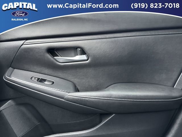 Used 2025 Nissan Sentra SV image 27