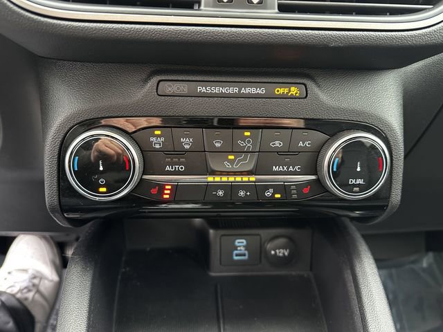 Certified 2022 Ford Escape SEL image 25