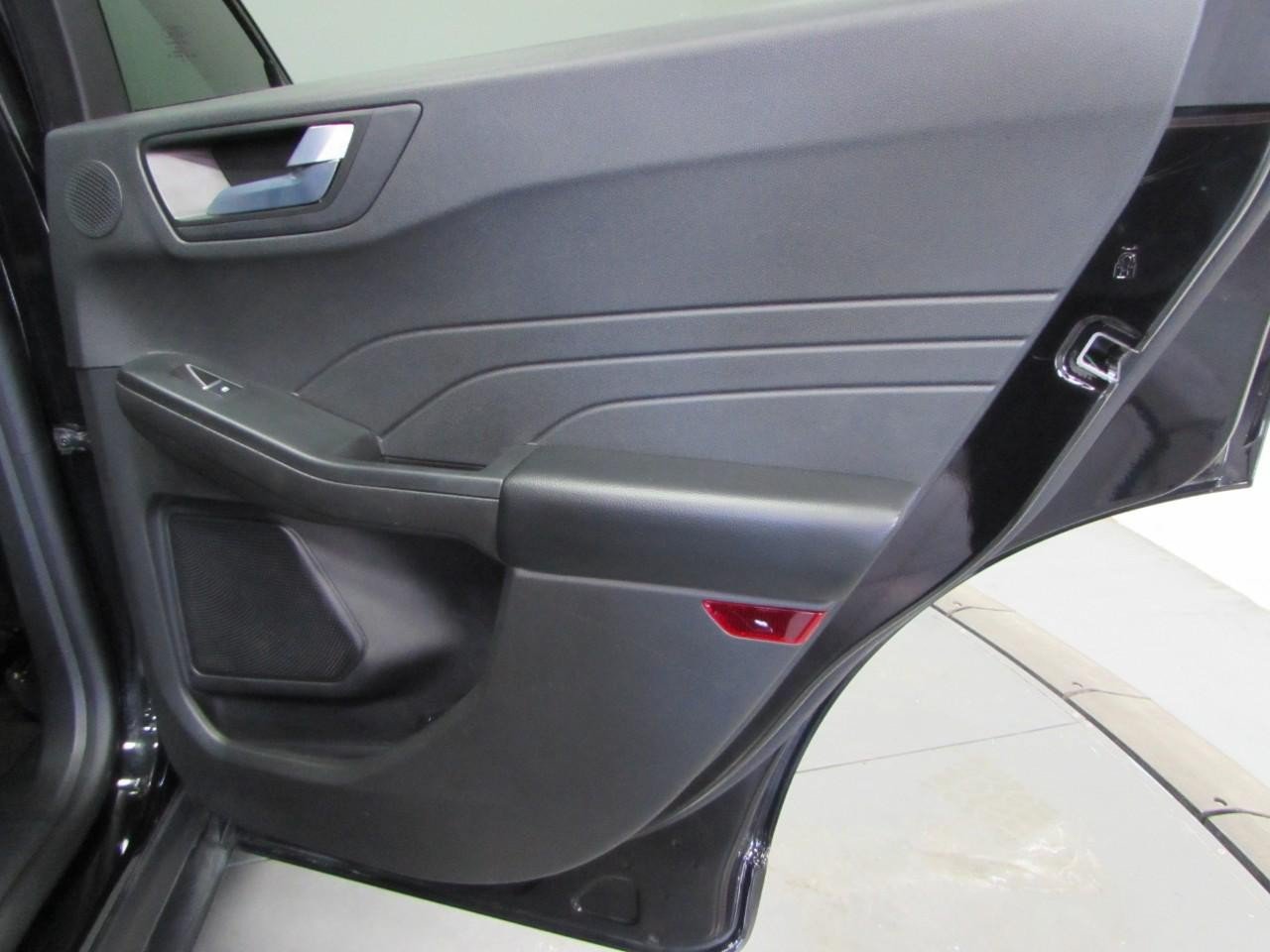 Certified 2023 Ford Escape ST-Line Elite w/ Premium Technology Package AWD/4WD image 18