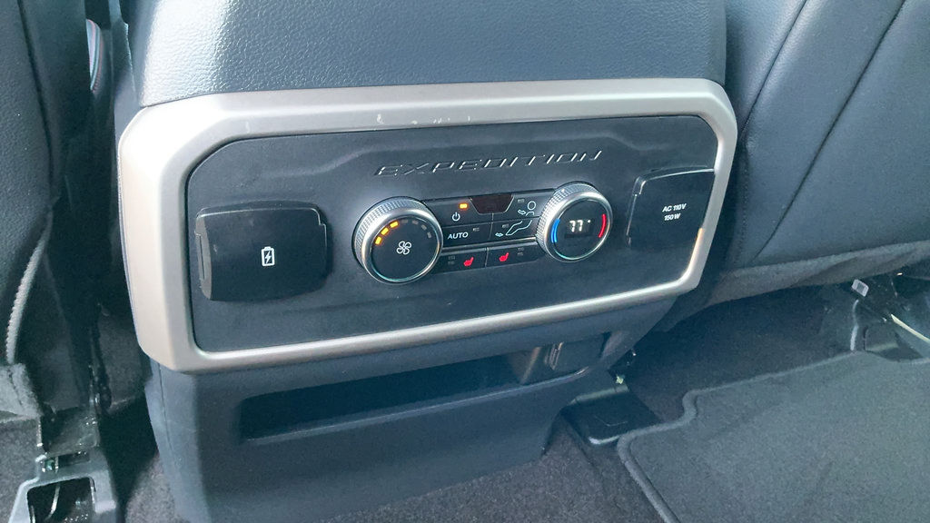 Certified 2023 Ford Expedition Limited RWD image 10