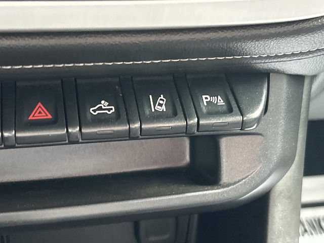 Used 2021 GMC Canyon Elevation w/ Driver Alert Package AWD/4WD image 31