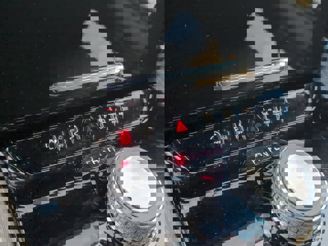 Used 2024 Jeep Wagoneer L Series II image 19