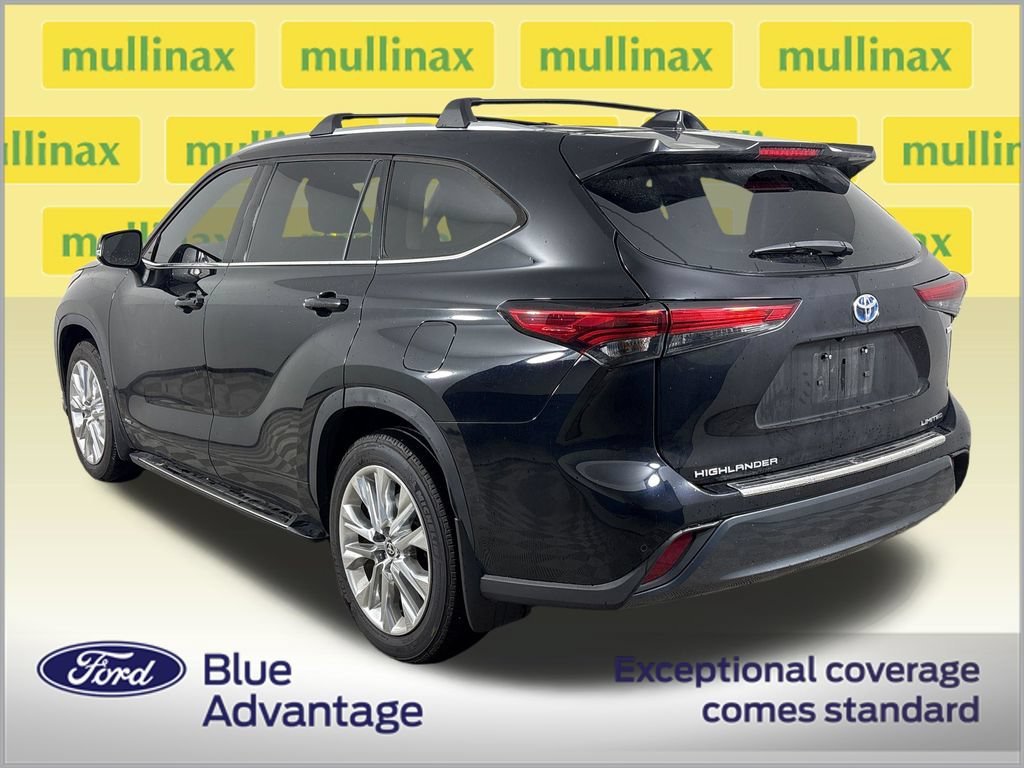 Used 2023 Toyota Highlander Limited AWD/4WD image 10