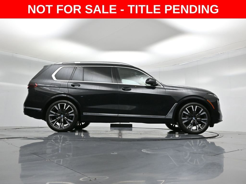 Used 2023 BMW X7 xDrive40i w/ Parking Assistance Package image 44