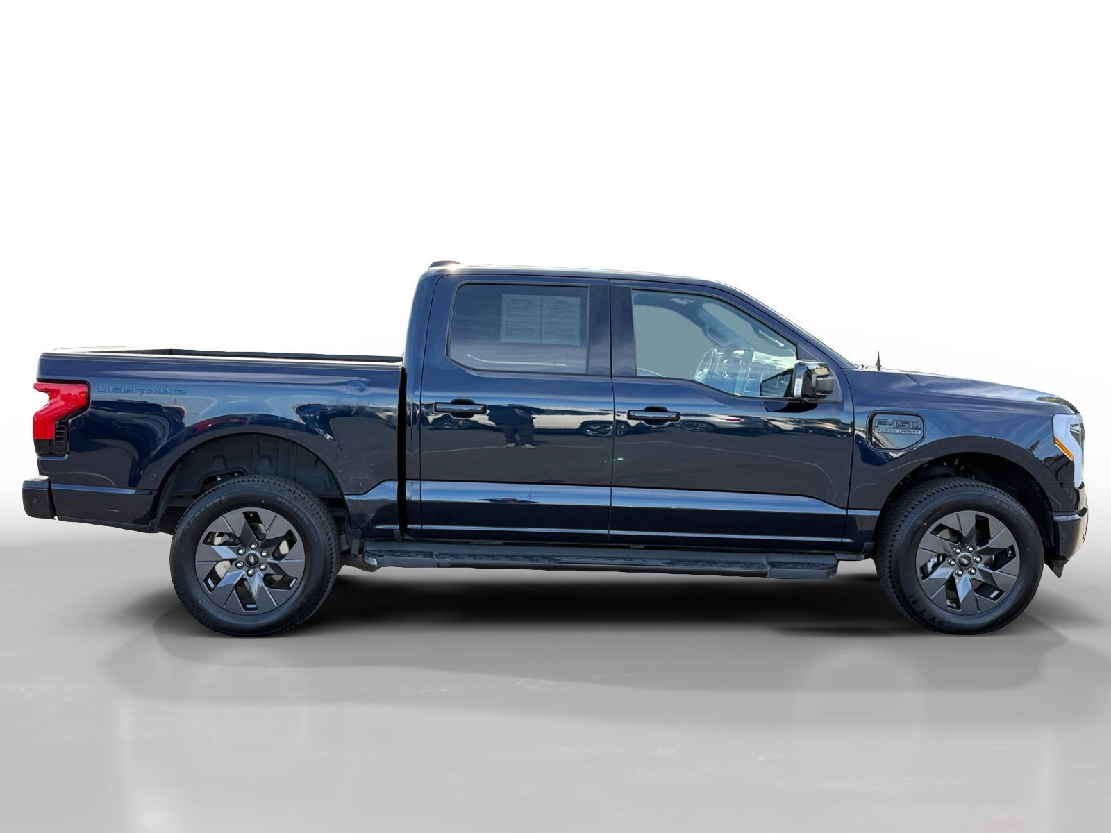 Certified 2022 Ford F150 Lightning Lariat image 2