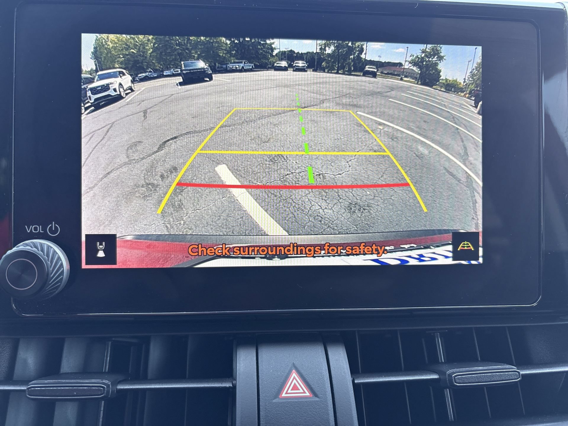 Used 2024 Toyota RAV4 LE FWD image 4
