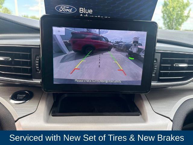Certified 2023 Ford Explorer XLT w/ Equipment Group 202A RWD image 19