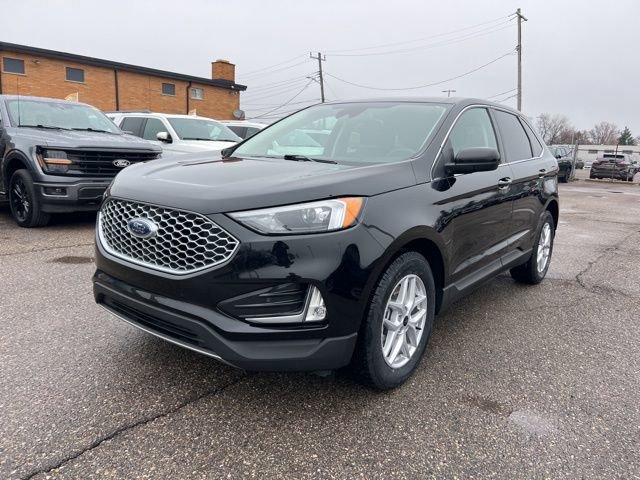 Certified 2023 Ford Edge SEL w/ Convenience Package image 6