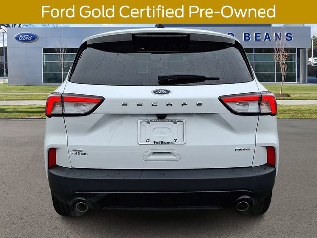 Certified 2022 Ford Escape SE w/ SE Sport Appearance Package image 3