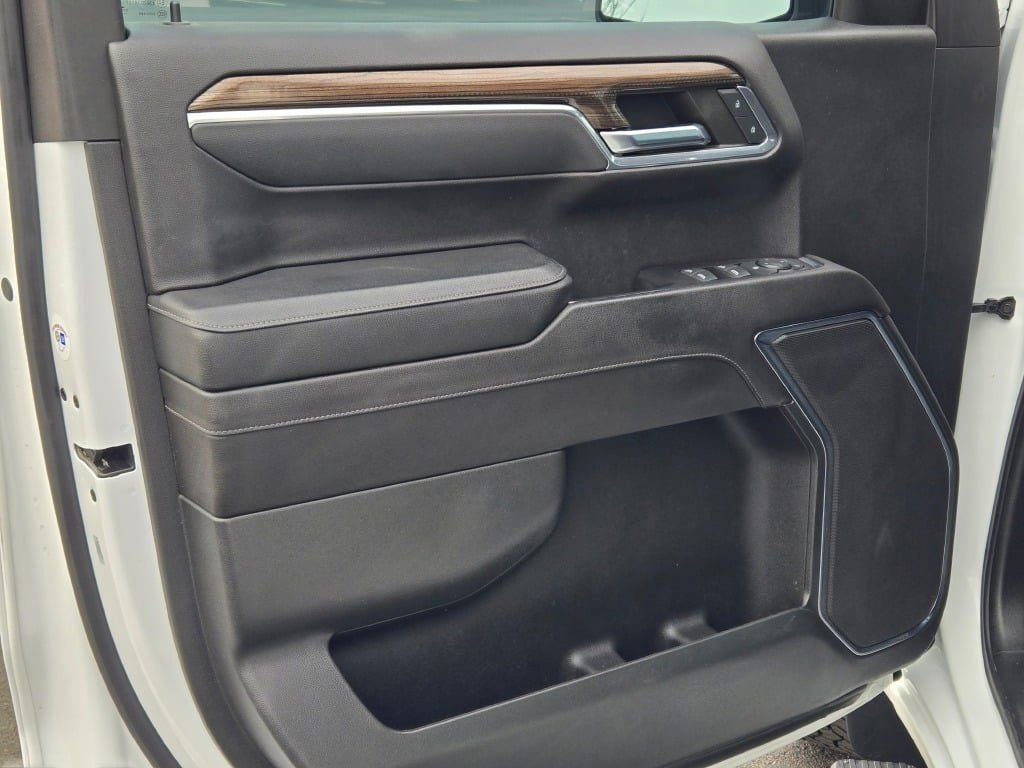 Used 2023 Chevrolet Silverado 1500 RST image 20