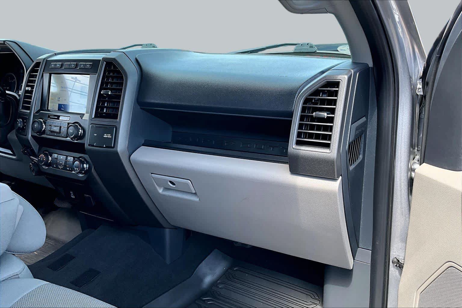 Certified 2022 Ford F250 4x4 Crew Cab Super Duty image 18
