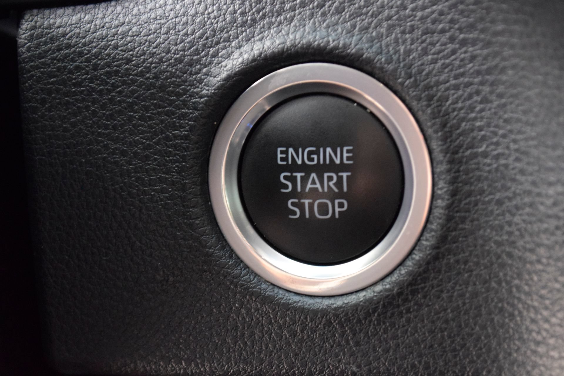 Used 2024 Toyota Tundra SR5 AWD/4WD image 12