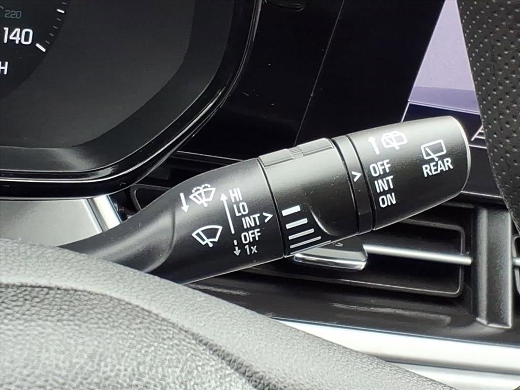 Used 2024 Chevrolet Trax LS w/ LS Convenience Package image 24