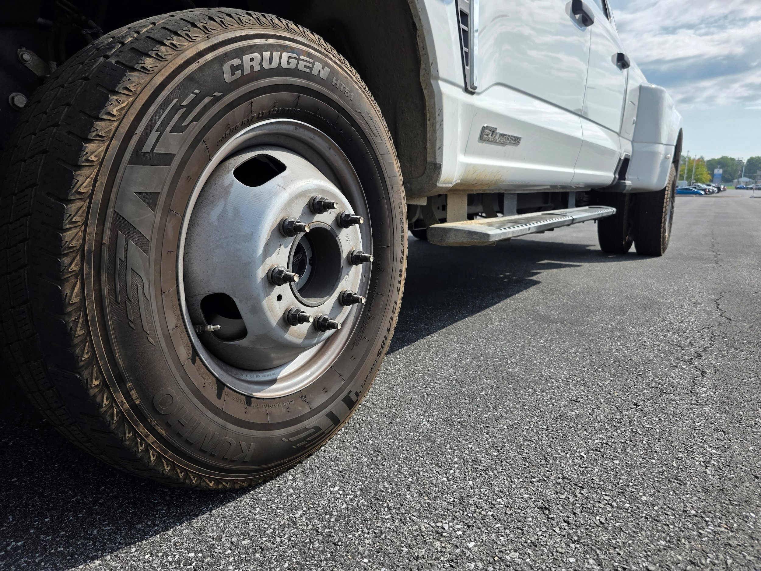 Certified 2025 Ford F350 XLT AWD/4WD image 19