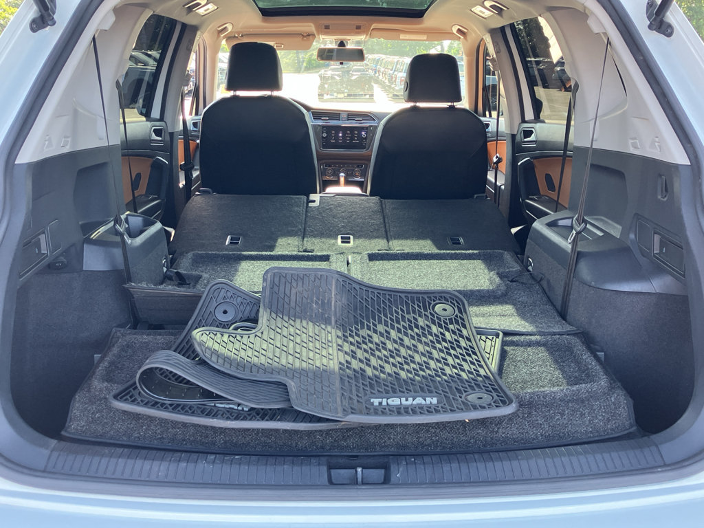 Used 2019 Volkswagen Tiguan SE AWD/4WD image 35
