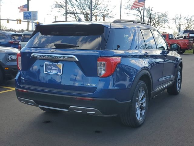 Certified 2023 Ford Explorer XLT w/ Equipment Group 202A image 3