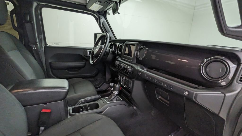 Used 2021 Jeep Wrangler Unlimited Sport image 38